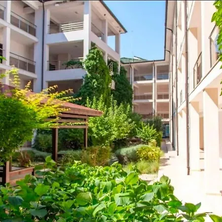 Cozy Private On Tsarski Beach-zlatna Ribka-gold Wheelhouse Apartment *