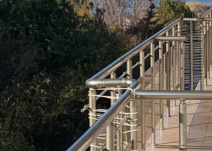 Cozy Private On Tsarski Beach-zlatna Ribka-gold Wheelhouse Apartment