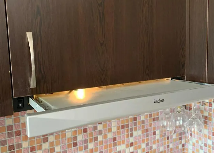 Cozy Private On Tsarski Beach-zlatna Ribka-gold Wheelhouse Apartment